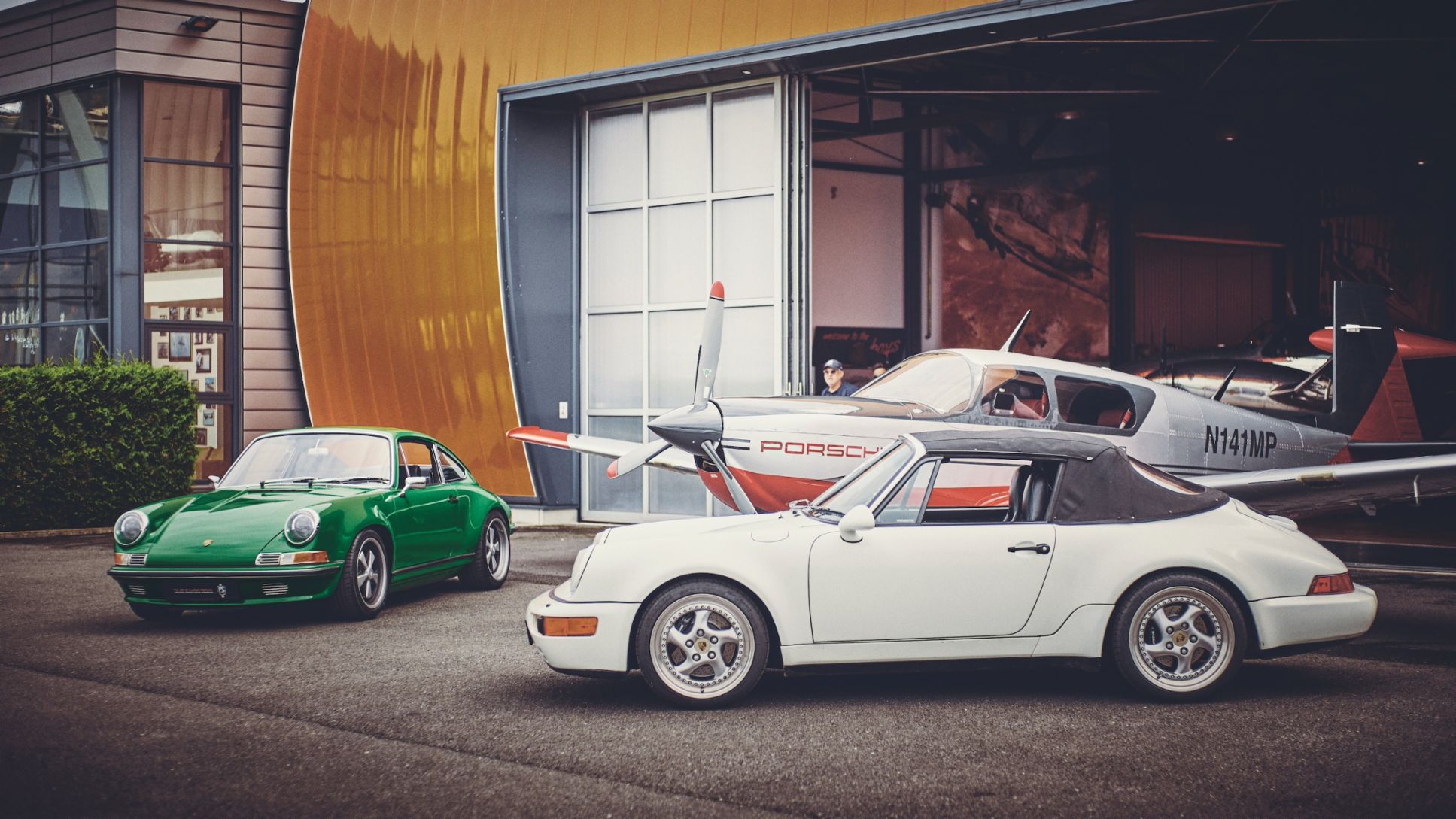 Porsche 911 'Backdate', Porsche 911 Cabriolet (964), Mooney, 2024, Porsche AG