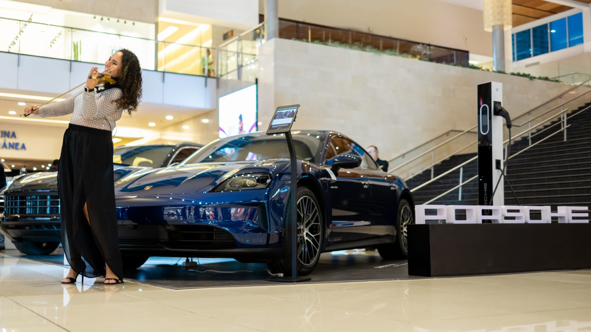 Nuevo Porsche Taycan, Panam&aacute; Luxury Motor Show, Panam&aacute;, 2024