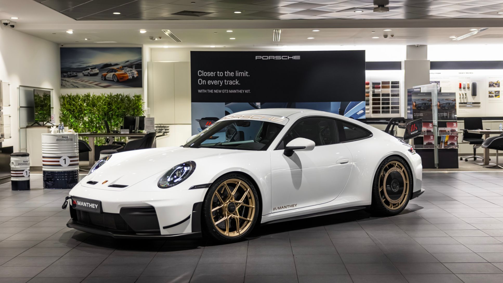 911 GT3 with Manthey kit, presentation event, Qatar, 2025, Porsche Middle East