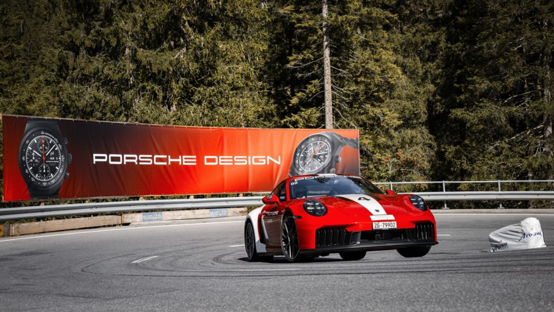Il tempo vola: Porsche Design Timepieces all' Arosa ClassicCar