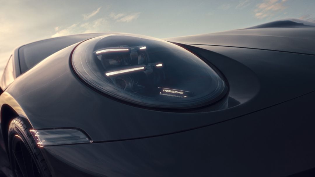 Porsche Financial Services Schweiz AG riallinea il modello di business