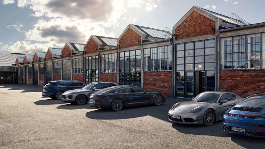 Awards Porsche Cars North America