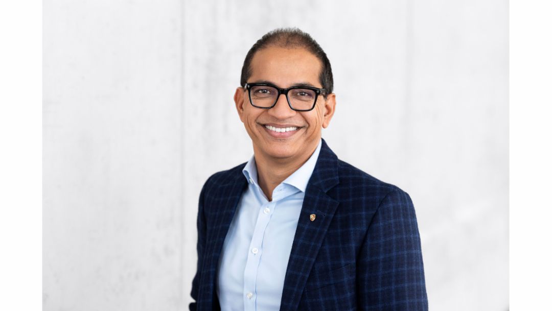 Sajjad Khan, Member of the Executive Board, Car-IT, 2024, Porsche AG