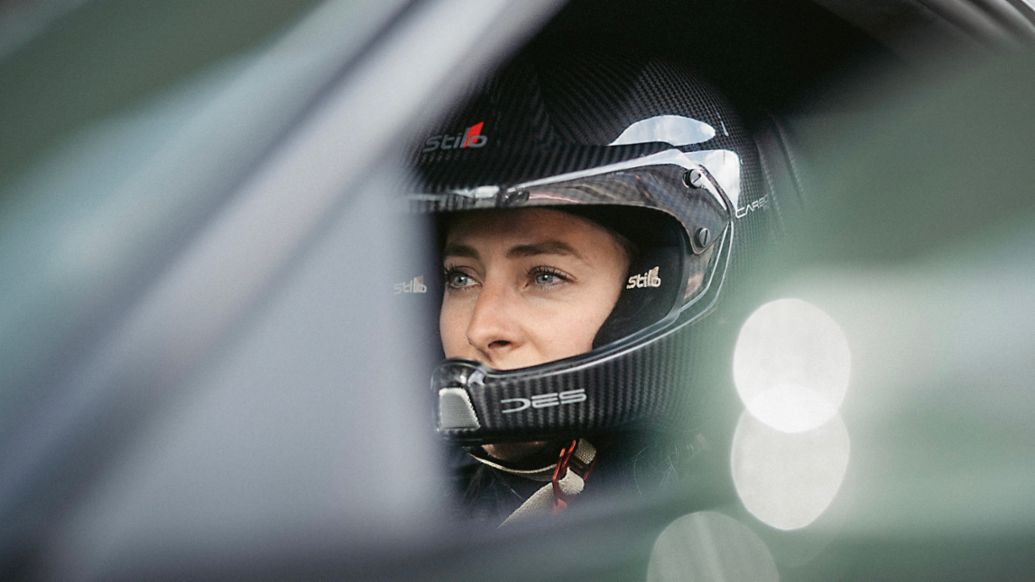 Jenna Gygi, pilote de wingsuit, 2025, Porsche Schweiz AG
