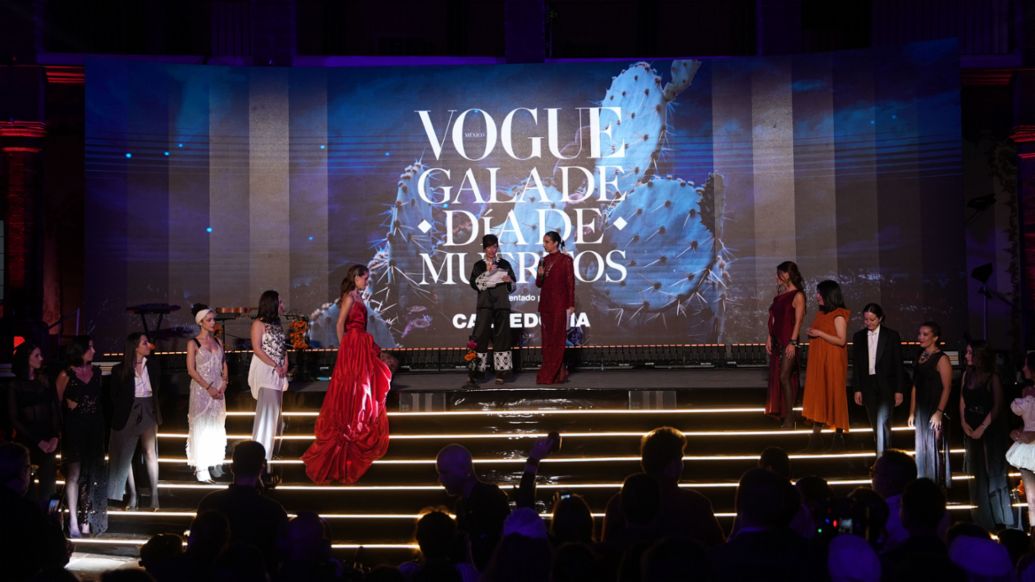 VOGUE Gala de Día de Muertos 2025, Porsche de México, 2025.