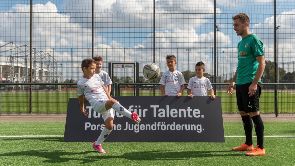 Borussia M&ouml;nchengladbach, 2021, Porsche AG