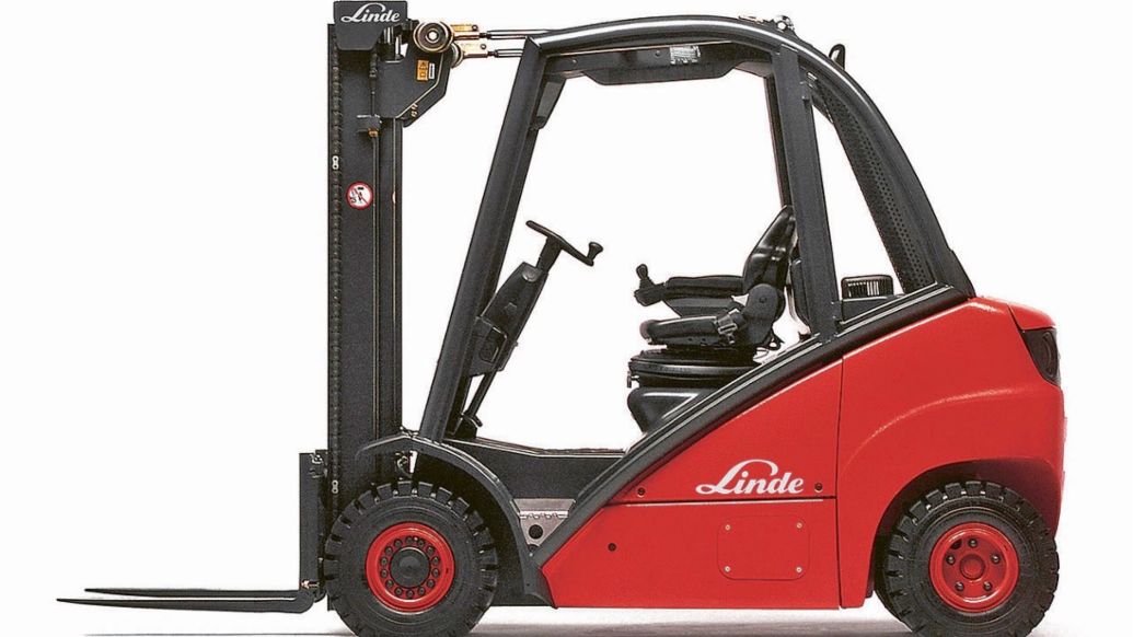 Forklift, 2022, Porsche AG