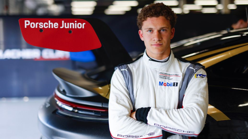 Alessandro Ghiretti (FRA), piloto J&uacute;nior de Porsche, Porsche Mobil 1 Supercup 2024, &Iacute;mola, Italia, 2024, Porsche AG