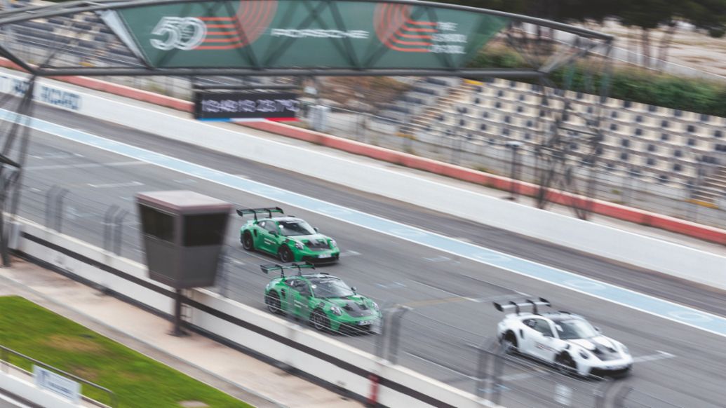 911 GT3 RS, Porsche Track Experience, Le Castellet, France, 2024, Porsche AG