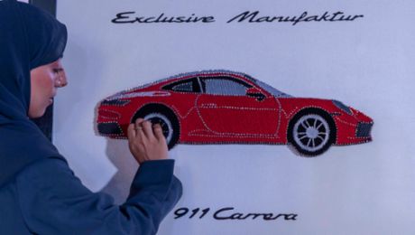 Porsche Kuwait unveils Exclusive Manufaktur models in an immersive art-inspired experience