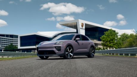 Porsche Experience Centers welcome the new Macan Electric to the track