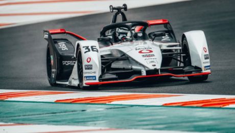 Final pre-season tweaks for the TAG Heuer Porsche Formula E Team