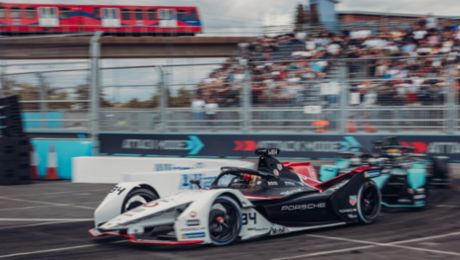Pascal Wehrlein punktet mit Porsche 99X Electric auch im zweiten Rennen