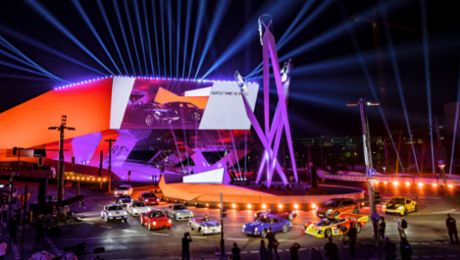 与梦想同行：保时捷跑车 75 周年直播庆典