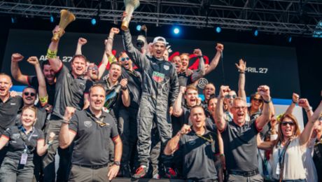 Win and Championship lead for Pascal Wehrlein, Jake Dennis level on points