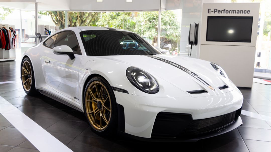 Para la pista y la carretera: llega a Guatemala el nuevo 911 GT3