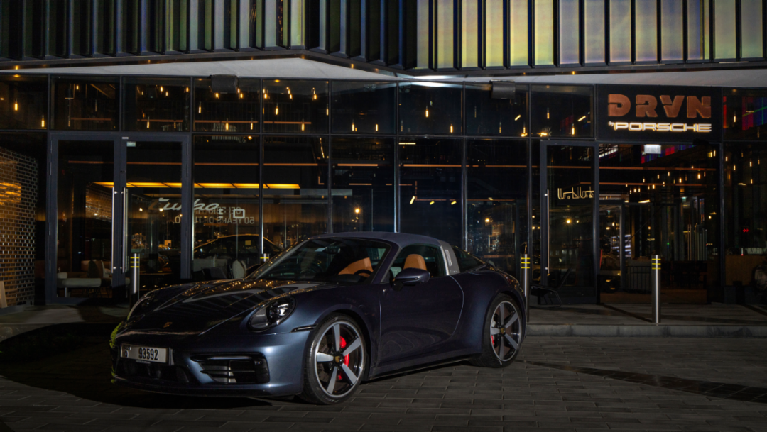 911 Targa 4S shows possibilities of individualisation via Exclusive Manufaktur