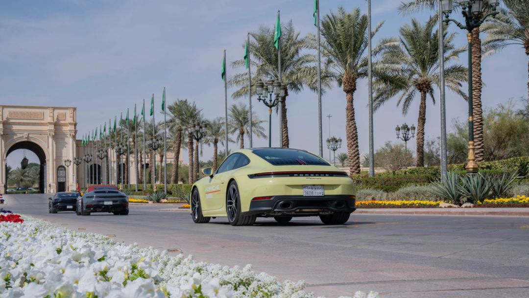 Porsche driving experience in Riyadh with an enhanced model line-up and dynamic comparisons