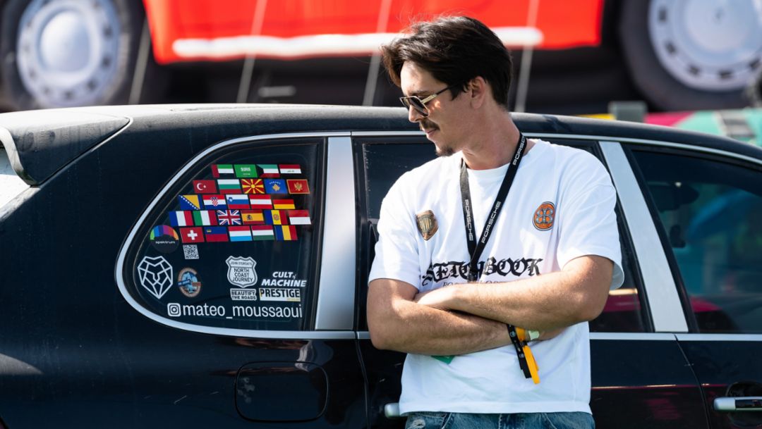 Cayenne drives 34,000 kilometres to Icons of Porsche festival