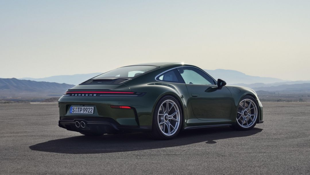 2025 Porsche 911 GT3 with Touring Package