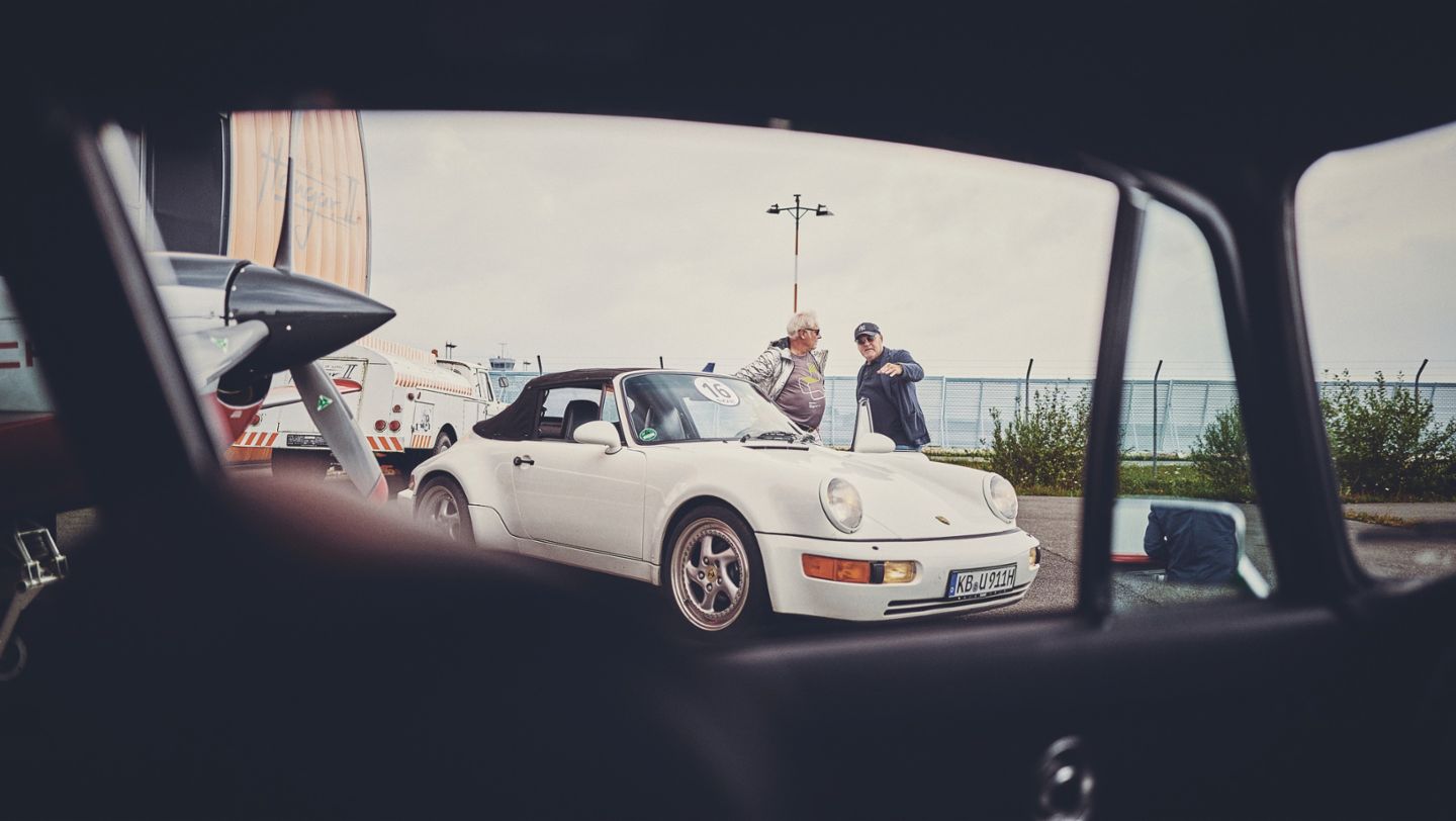Ulf Möller, Dirk Sadlowski, Porsche 911 Cabriolet (964), 2024, Porsche AG