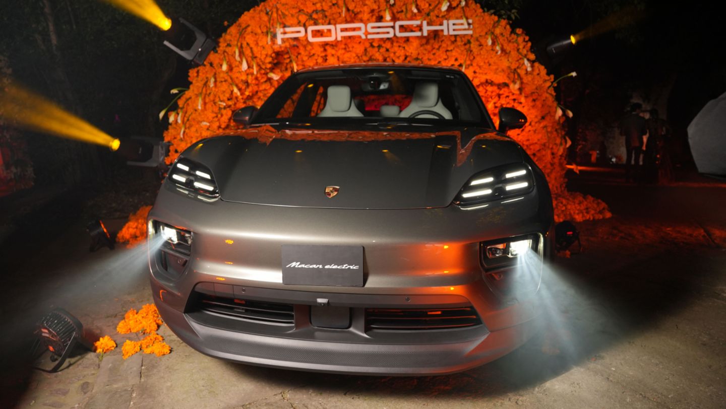 Porsche Macan Electric, VOGUE Gala de Día de Muertos 2025, Porsche de México, 2025.