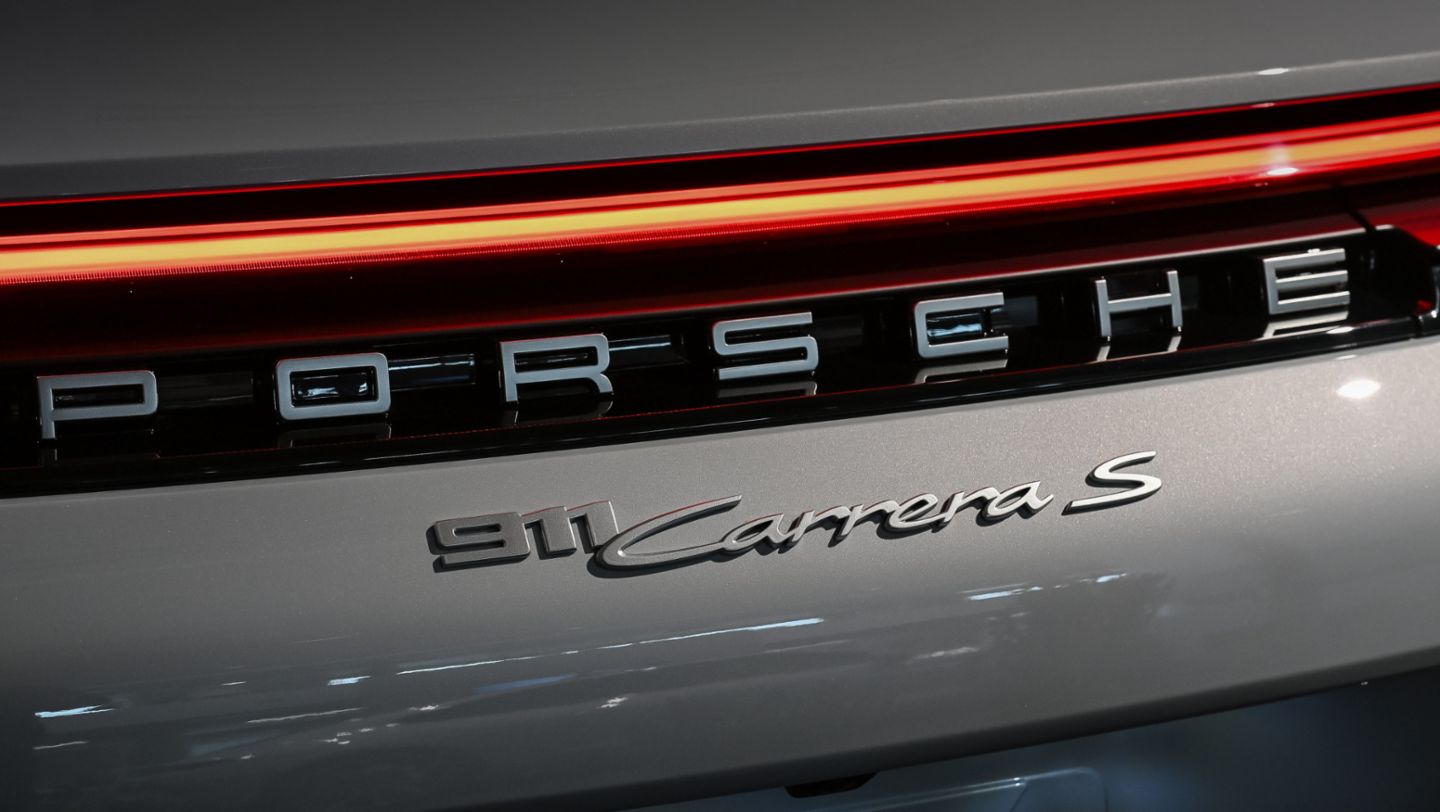 911 Carrera S, Santiago, Chile, 2025