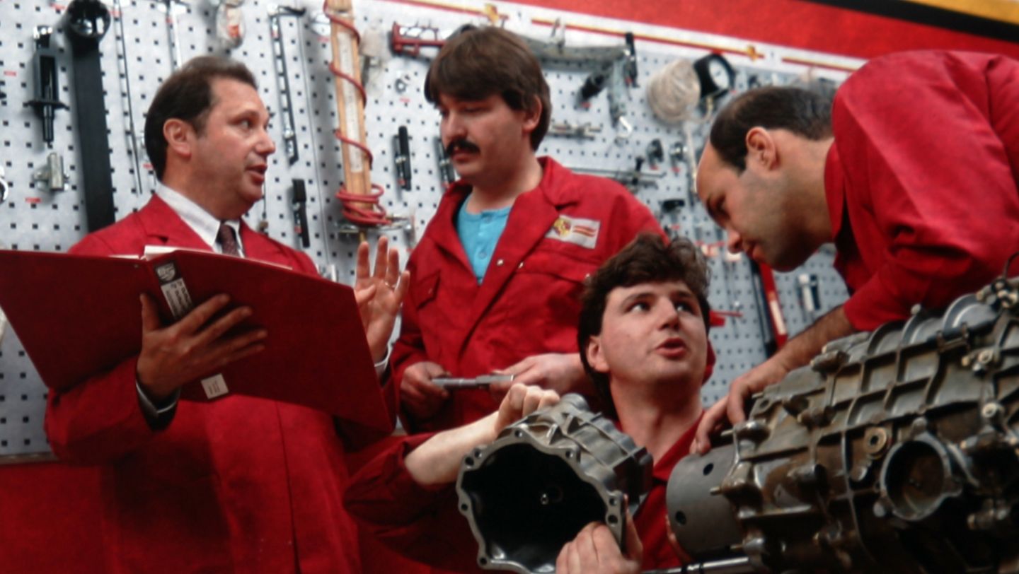 Anni 90: sede Porsche Italia in Corso Stati Uniti a Padova 