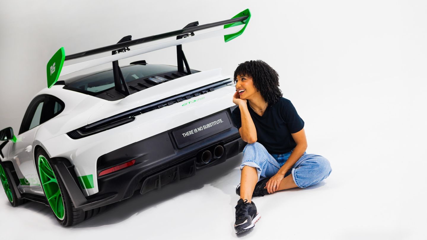 911 GT3 RS, Sonderwunsch, Exclusive Manufaktur, 2025, Porsche Middle East