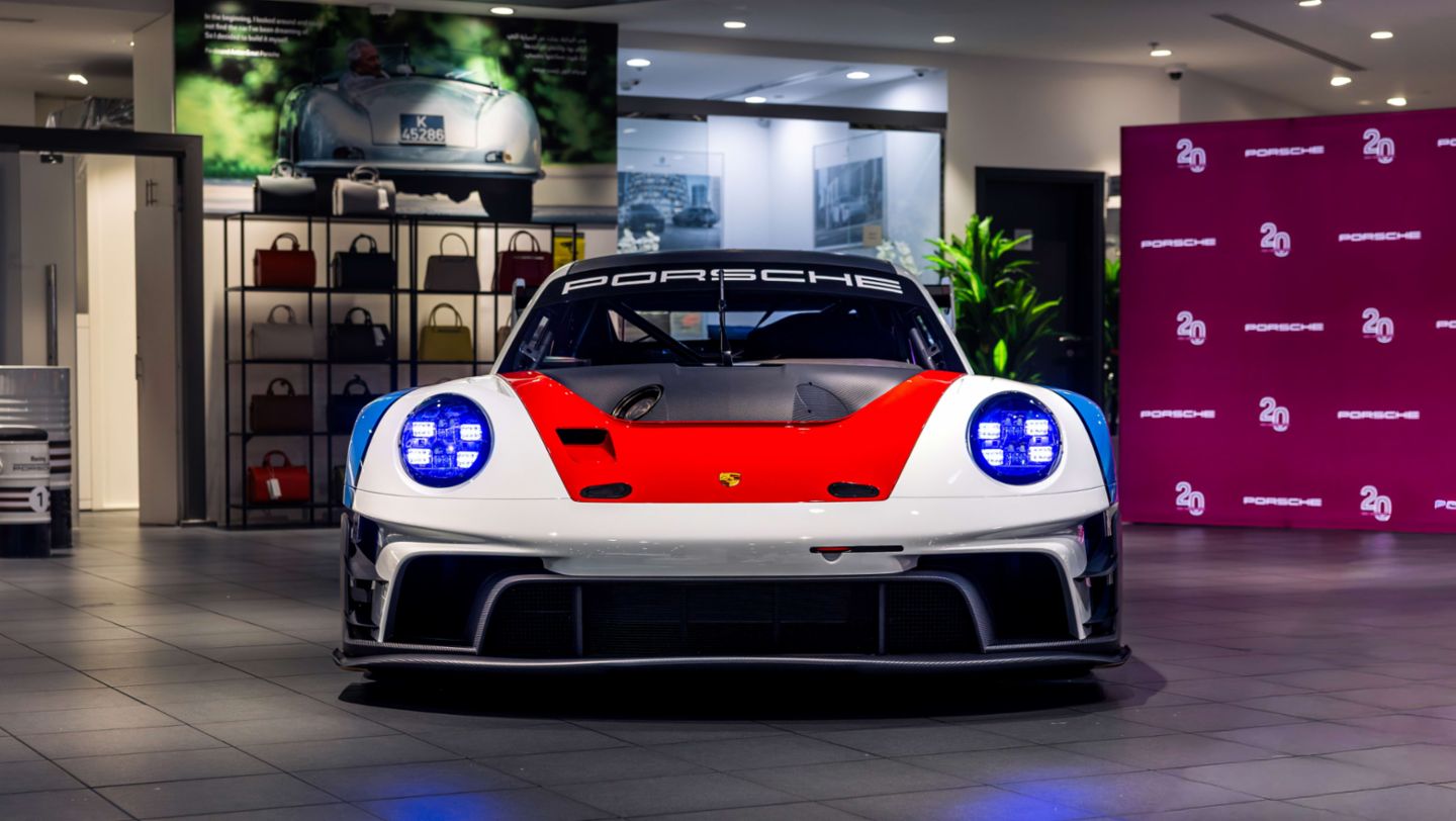 911 GT3 RS Rennsport, Porsche Centre Doha, Qatar, 2026, Porsche Middle East