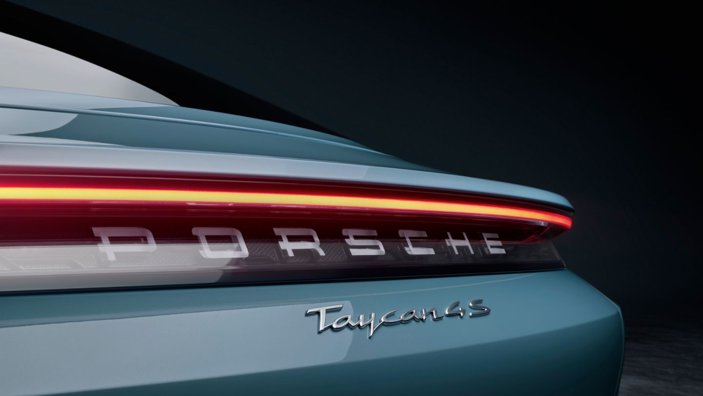 Porsche adds the Taycan 4S to the electric family, Taycan 4S, 2019, PCNA
