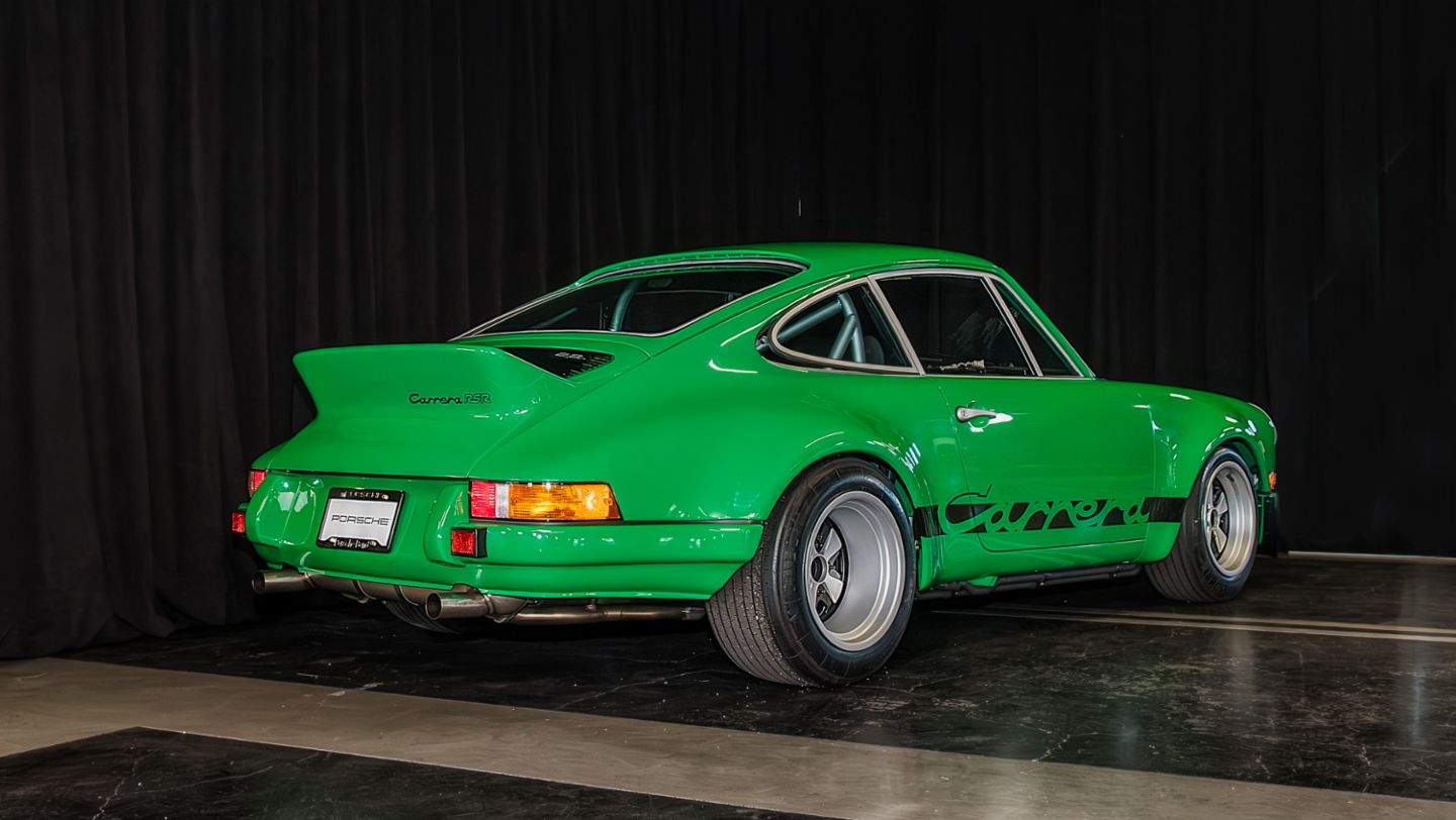 Grand National and Individualization Champion: Porsche Bend 1973 Porsche 911T, RSR Tribute