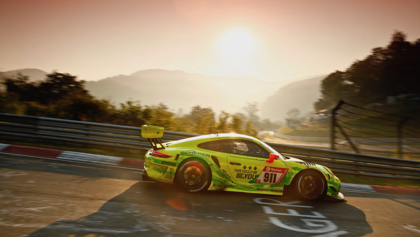 Porsche 911 GT3 R, Manthey-Racing (911), 24h Nürburgring, race, 2019, Porsche AG