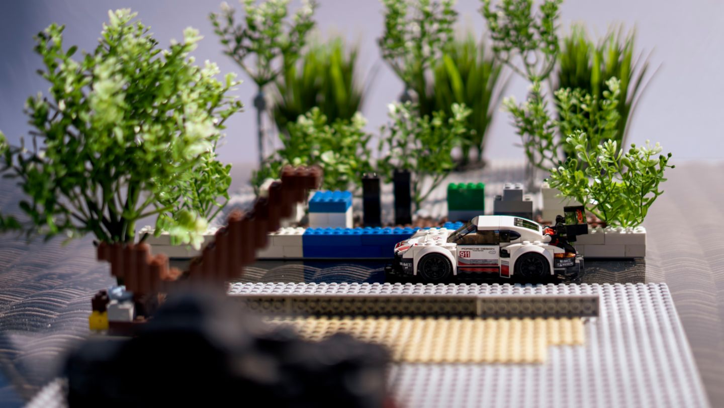 Nachbildung aus Lego, 2020, Porsche AG