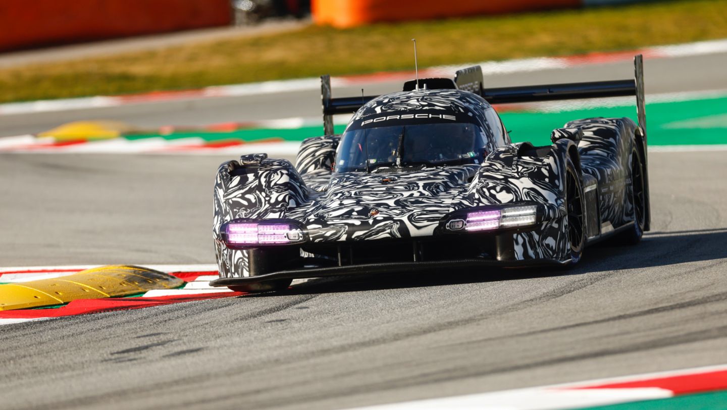 Prototipo LMDh, Circuito de Montmeló, España, 2022, Porsche AG