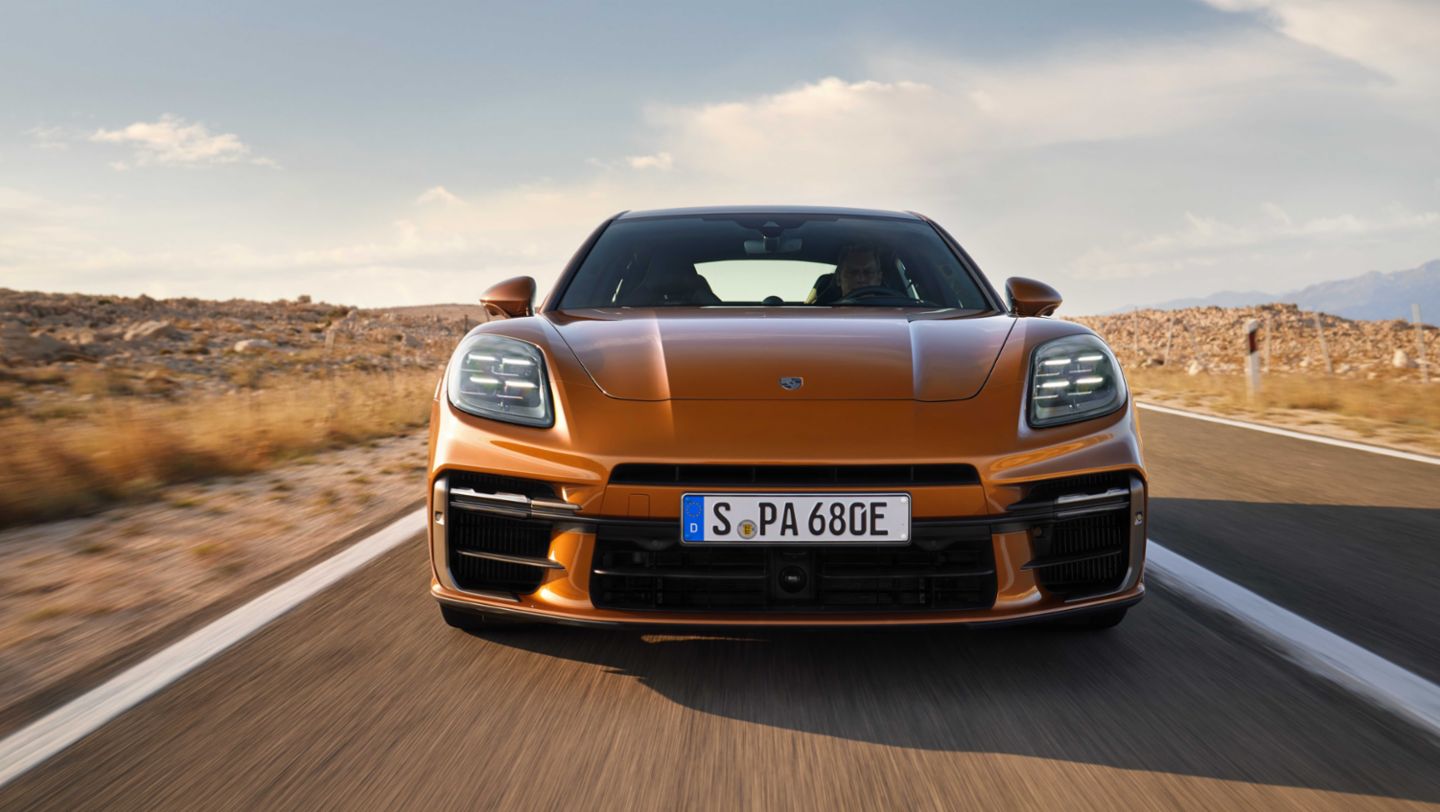 Panamera Turbo E-Hybrid, 2023, Porsche AG