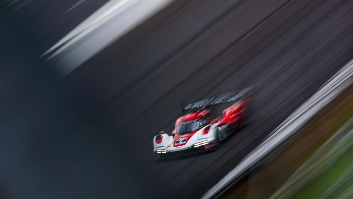 Porsche 963, Porsche Penske Motorsport (nº 7), Dane Cameron (EE. UU.), Felipe Nasr (BRA), Josef Newgarden (EE. UU.), Matt Campbell (Australia), 2024, Porsche AG