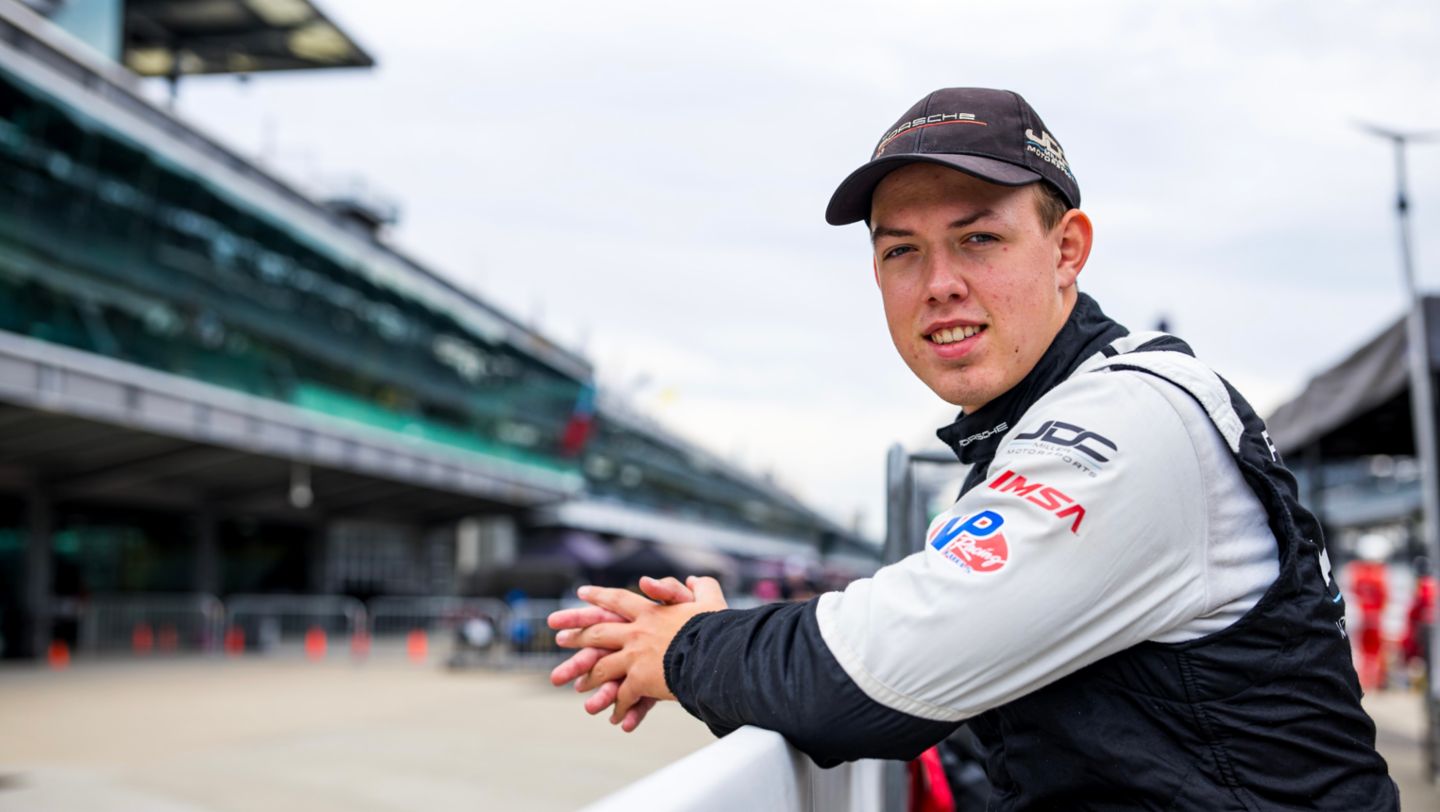 Tijmen van der Helm (PB), JDC-Miller MotorSports, 2024, Porsche AG