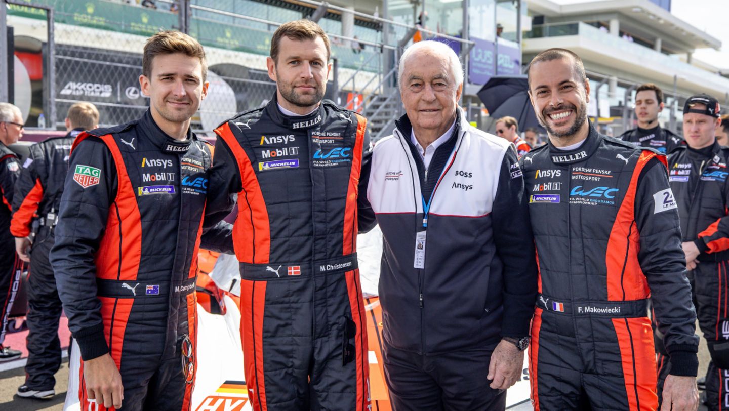 Matt Campbell (AUS), Michael Christensen (DK), Roger Penske (Founder and Chairman of Penske Corporation), Frederic Makowiecki (F) (l-r), Porsche Penske Motorsport, Qatar, 2024, Porsche AG