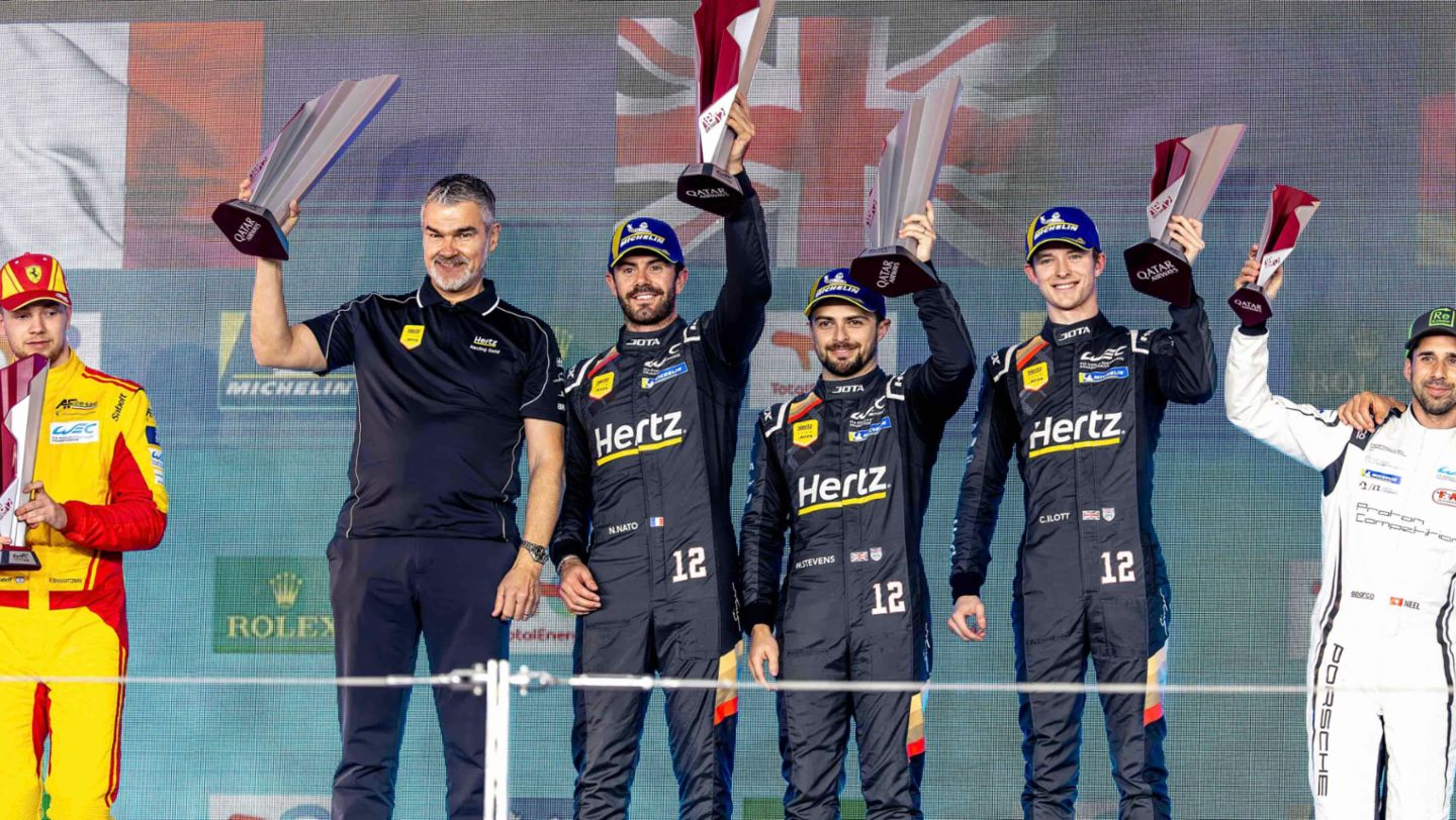 Dieter Gass (Team boss Hertz Team Jota), Norman Nato (F), Callum Ilott (UK), Will Stevens (UK) (l-r), Hertz Team Jota, Qatar, 2024, Porsche AG