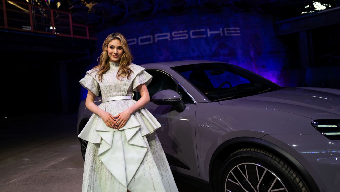 Eileen Gu, Macan Electric, Peking, China, 2024, Porsche AG