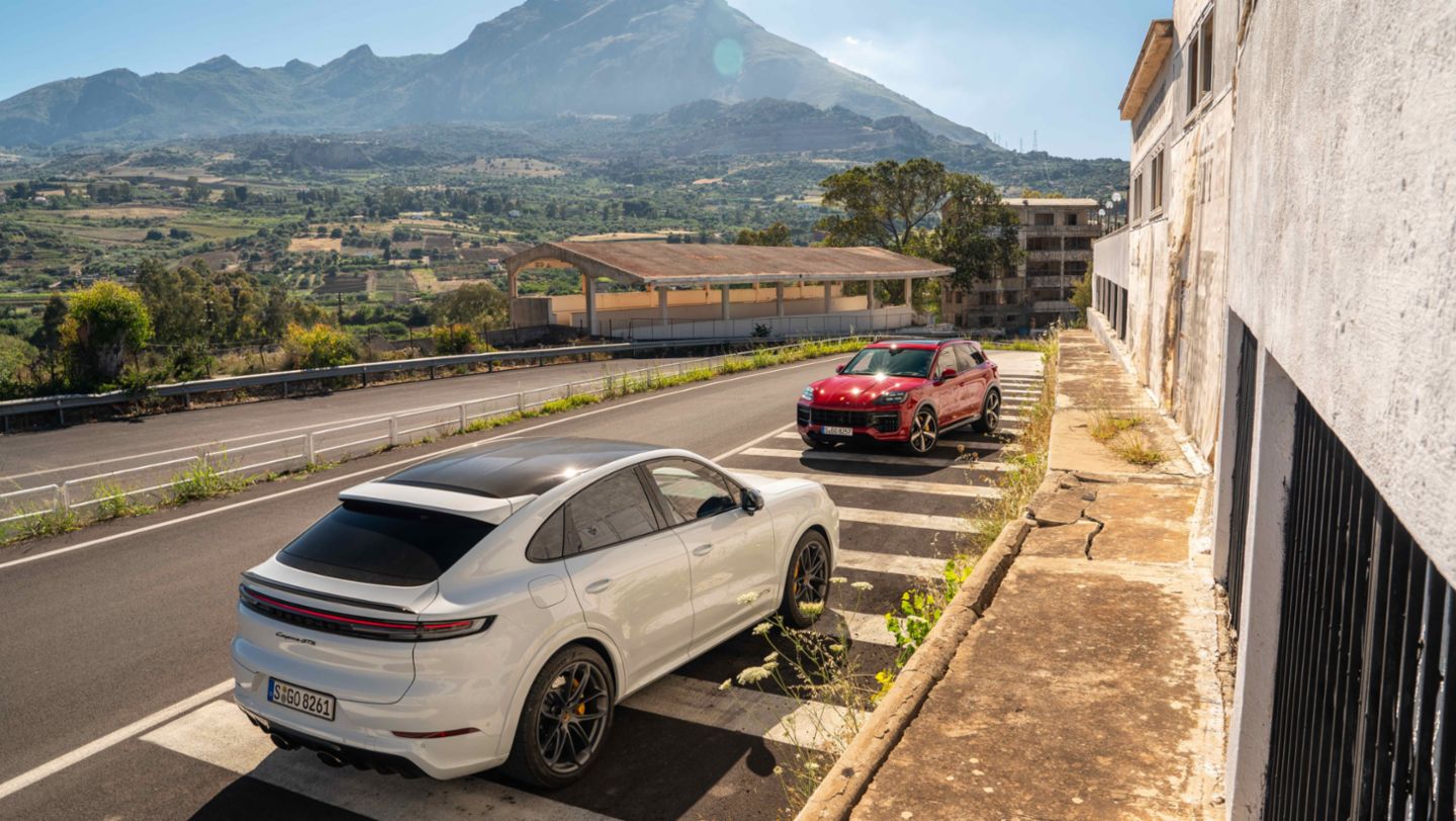 Cayenne GTS Coupé, Cayenne GTS, Sicily, 2024, Porsche AG