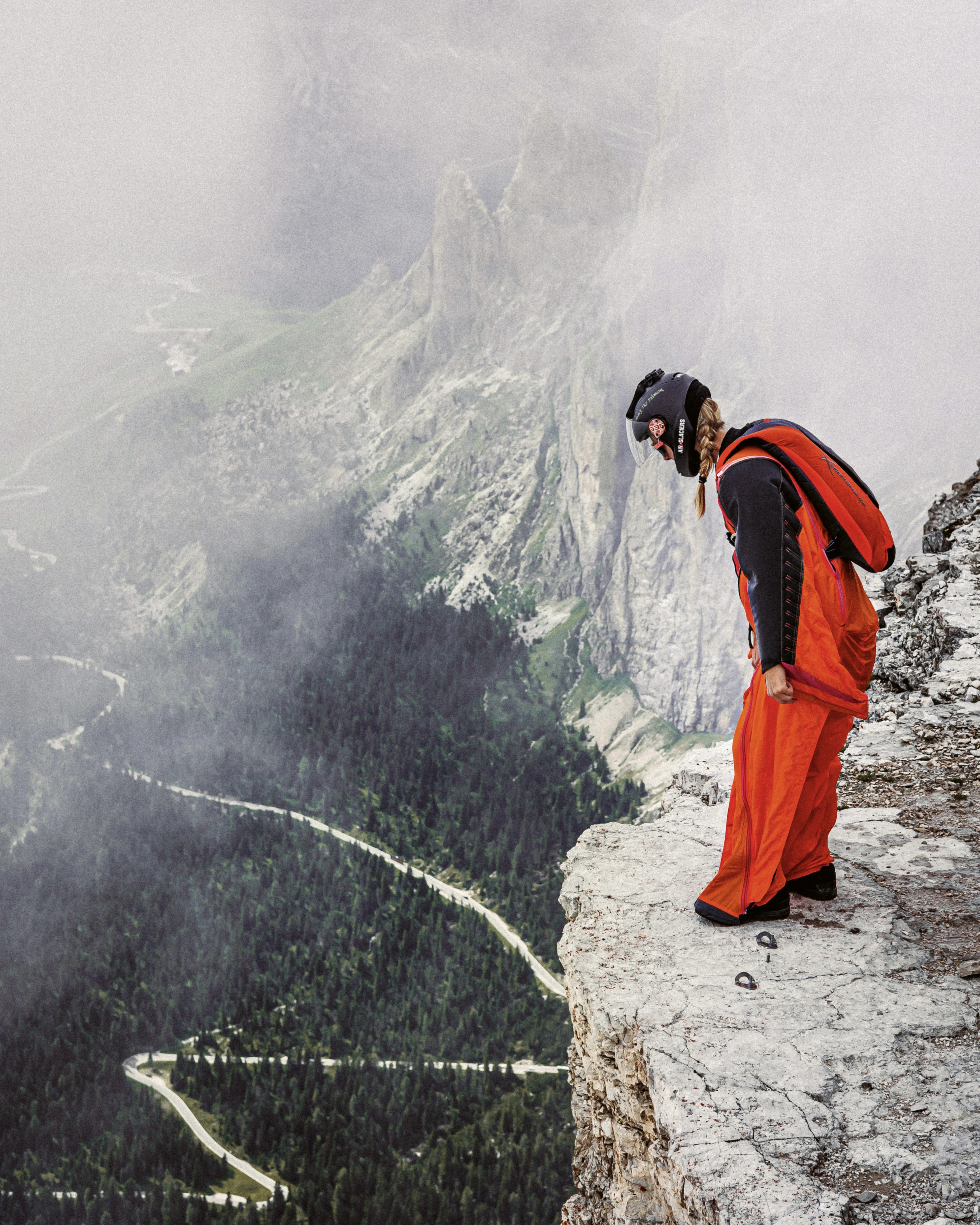 Jenna Gygi, pilote de wingsuit, 2025, Porsche Schweiz AG